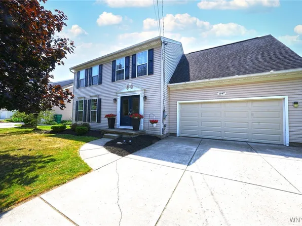 1687 Schoellkopf Rd, Lake View, NY 14085