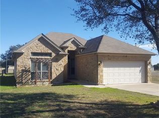 100 Boulderwood Dr, Liberty Hill, TX 78642