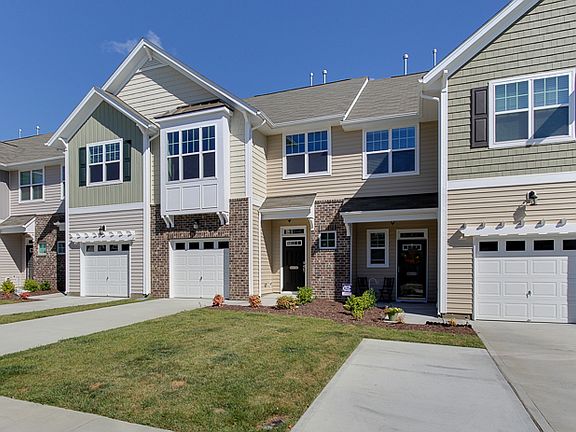 7240 Ladbrooke_Exterior2