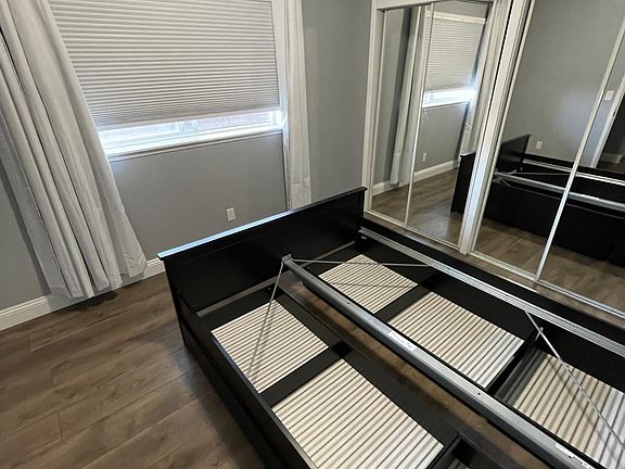 5th image of 681 Manor Dr APT C