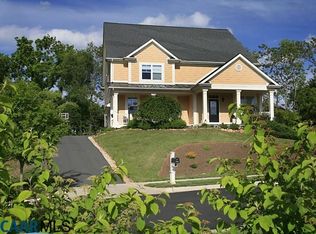1533 Wickham Pond Dr, Charlottesville, VA
