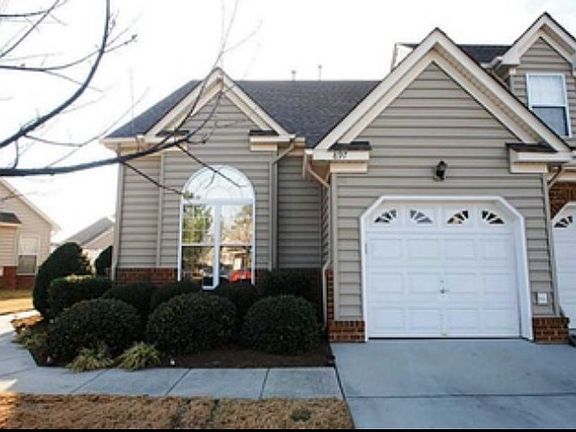 3rd image of 3820 Braswell Cir