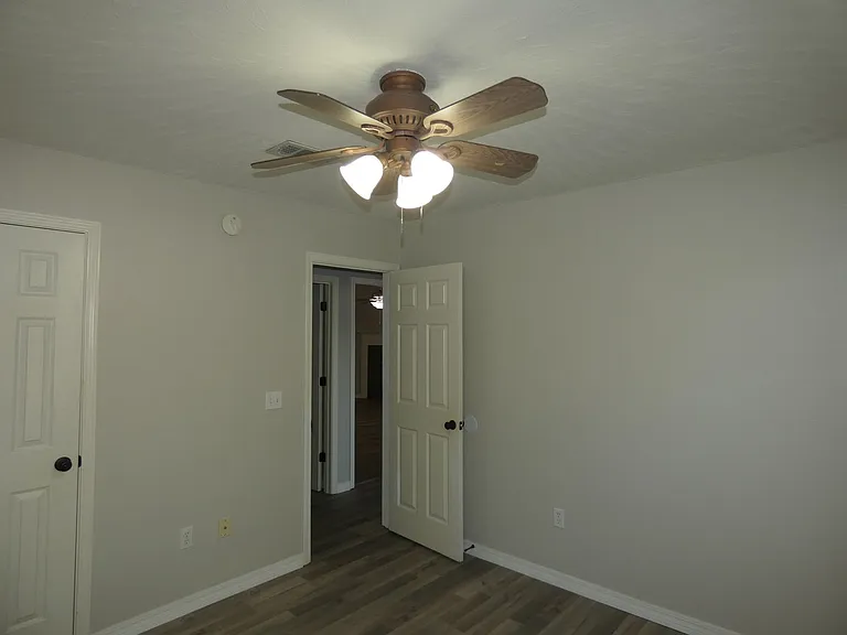 4734 Autumndale Dr — Photo 20