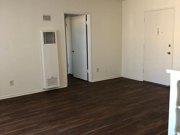 4th image of 8108 Owensmouth Ave APT 5