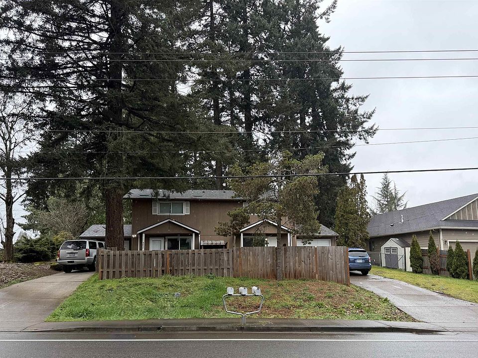 1st image of 4825-4827 Skyline Rd S