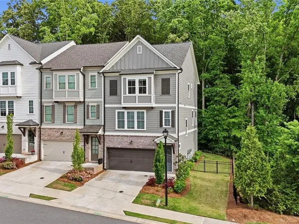 228 Retreat Ln, Canton, GA 30114