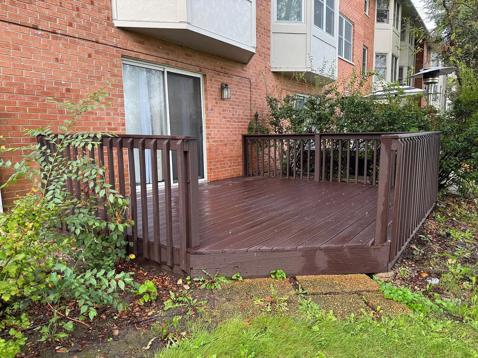 4 bed, 2.5 bath, 2425 sqft, $3,600 — Photo 3