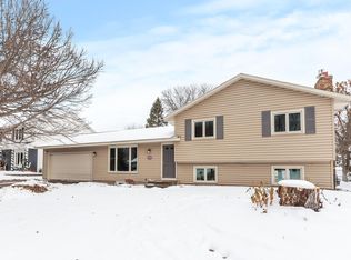 10802 Lancaster Ln N, Maple Grove, MN 55369