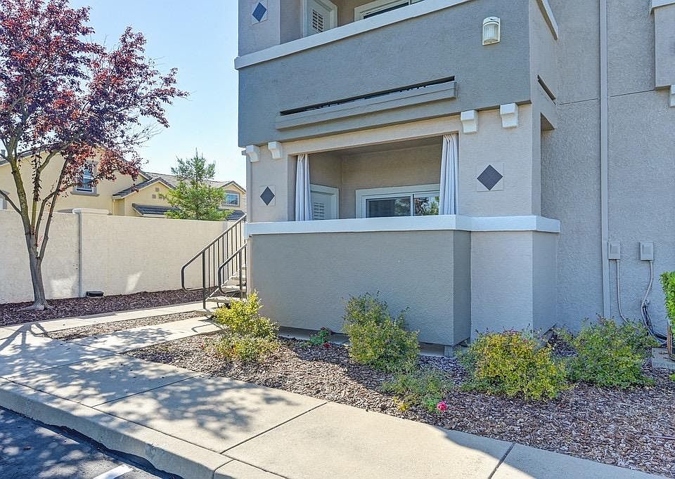 1st image of 885 Halidon Way APT 1417