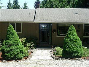 1st image of 2140 Lakemoor Dr SW