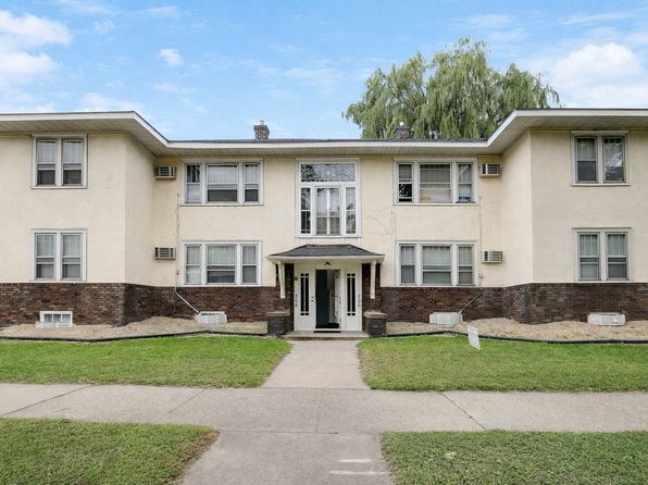 806 5th St SE