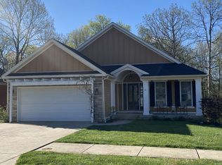 12 Walnut Ct, Athens, OH 45701