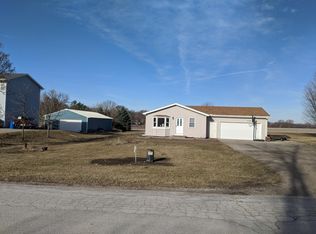 5867 Arrasmith Trl, Ames, IA 50010