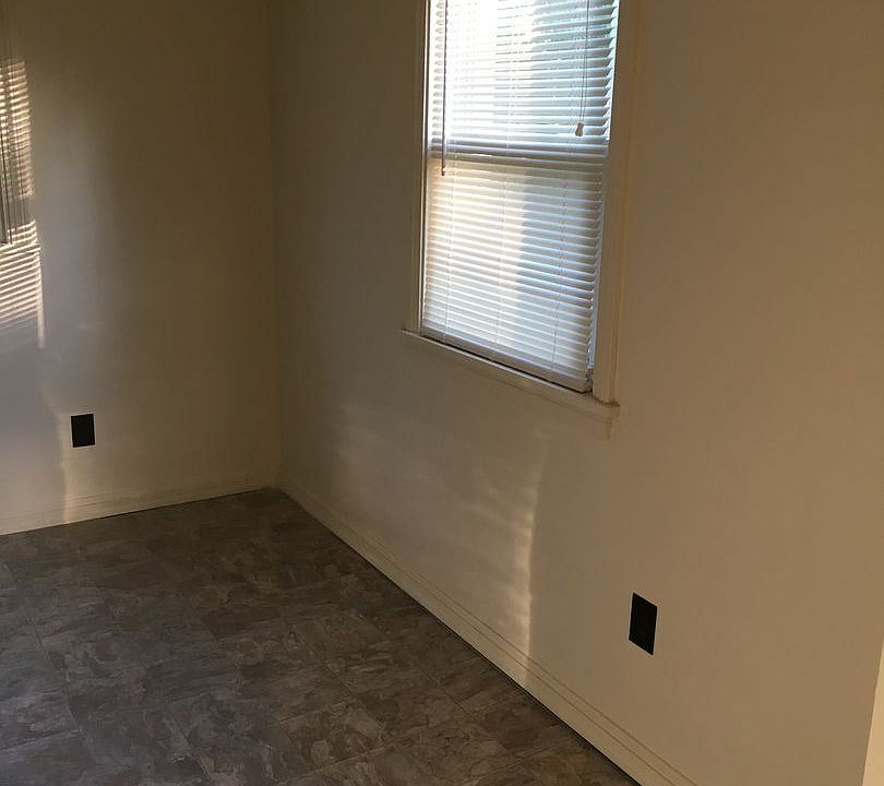 884 Grove St Apartment Rentals Meadville, PA Zillow