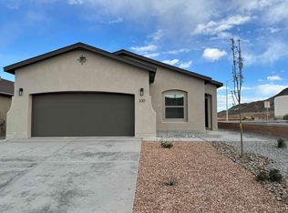 330 Michael Ave SW, Los Lunas, NM 87031