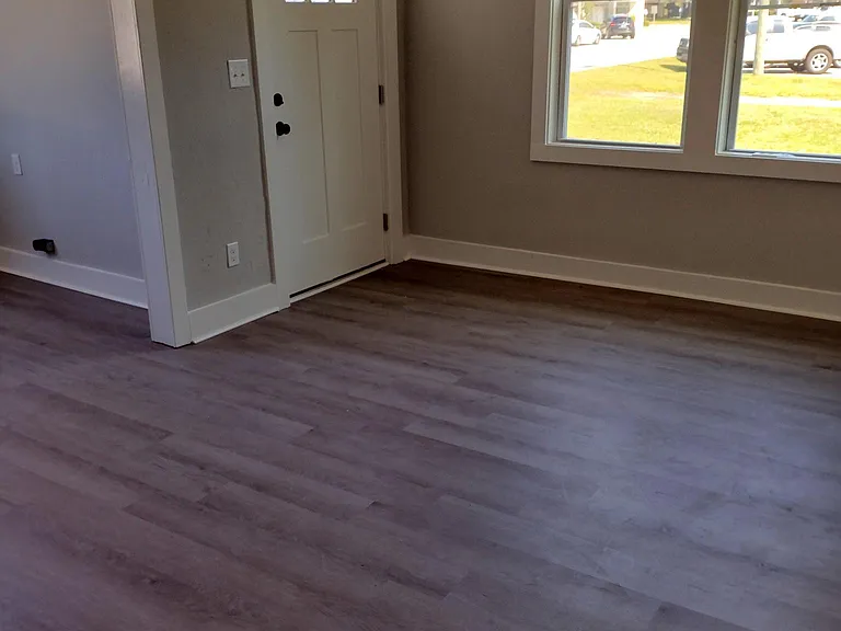 2121 Cosgrove Ave — Photo 17