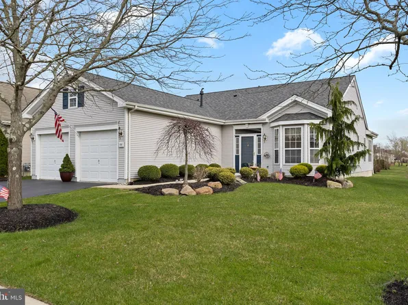 44 Fitzgerald Ln, Columbus, NJ 08022