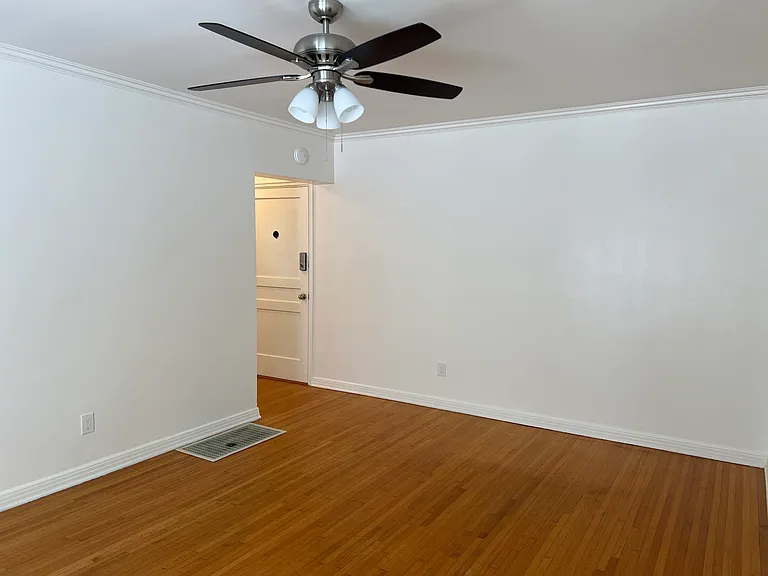 3409 E Ocean Blvd #2 — Photo 3
