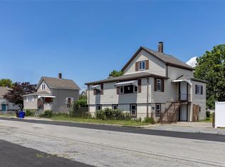 90 Lisbon St, Fall River, MA 02724