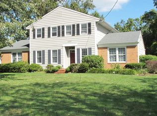 3002 Pheasant Run Dr, Cinnaminson, NJ 08077