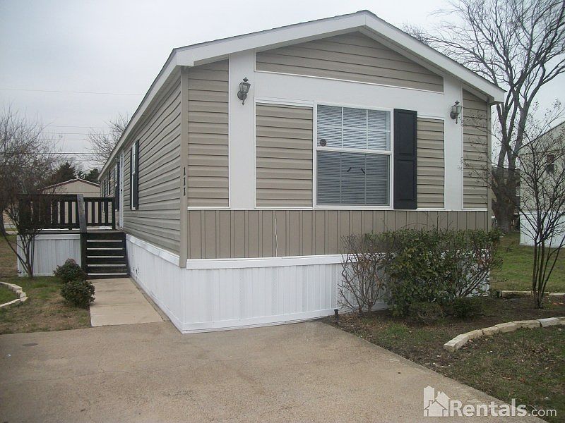 1st image of 111 Kelly Ln