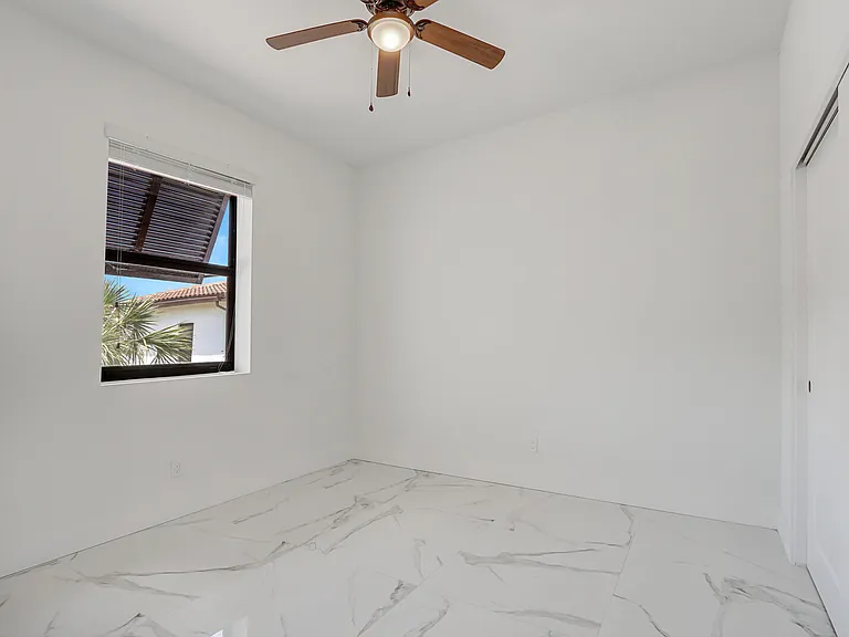 406 Bella Sol Way #1 — Photo 35