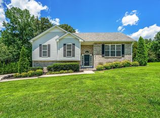 2267 Yeager Dr, Clarksville, TN 37040