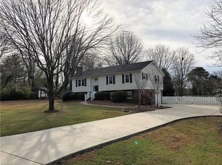 100 Wellsboro Ct, King, NC 27021