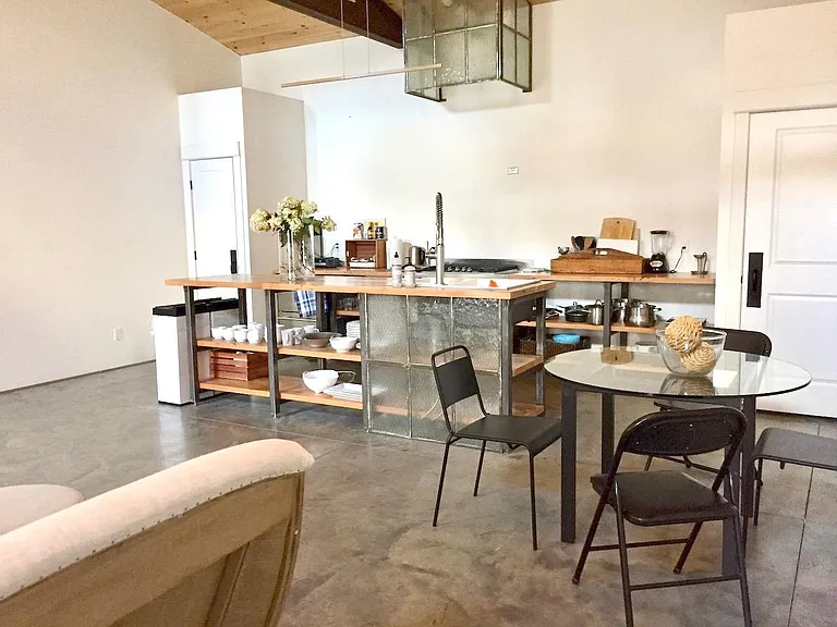 KItchen and Dining Areas