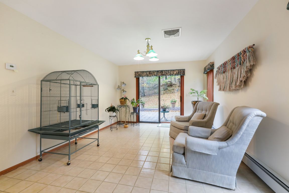 next background image