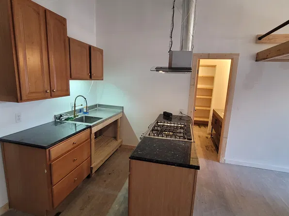 24 W McMicken Ave, Cincinnati, OH