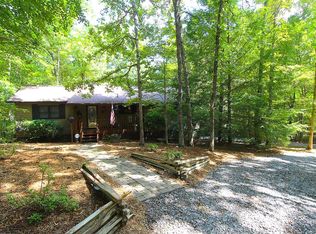 521 Country Ln, Murphy, NC 28906