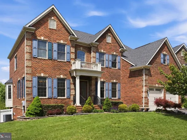 11871 Peppervine Dr, Clarksburg, MD 20871