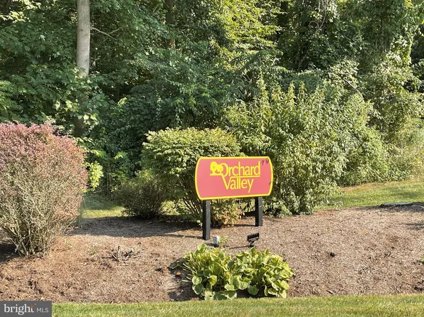 123 W Thomas Ct, Kennett Square, PA 19348