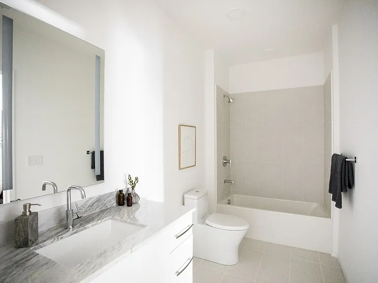 806 Olympic St #511 — Photo 27