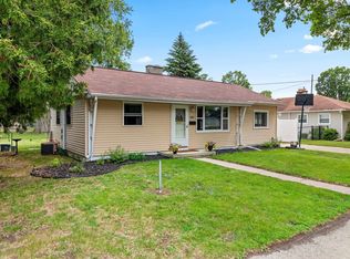 1429 S Oneida St, Green Bay, WI 54304