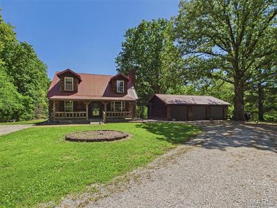 1976 Motyka Ln, Donnellson, IL, 62019