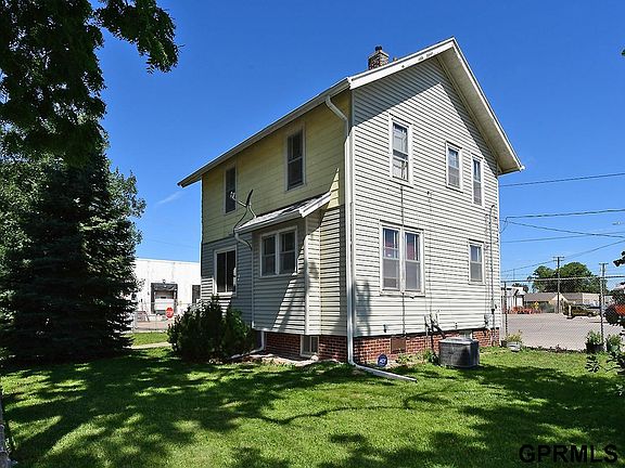 4th image of 4201 N 22nd St
