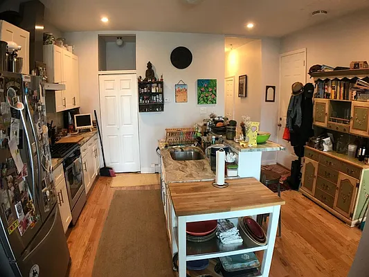 Rented by Citi Nest Group LLC | media 14