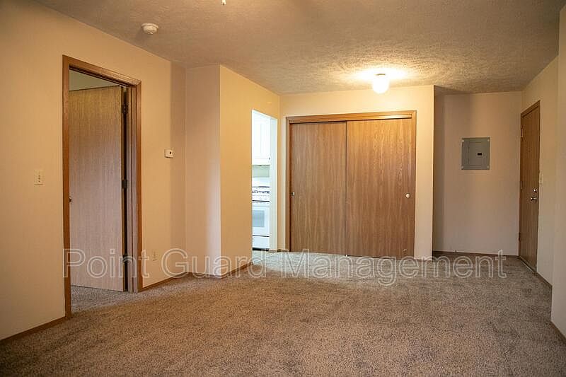 1st image of 7110-7122 Jones Cir #7122-11