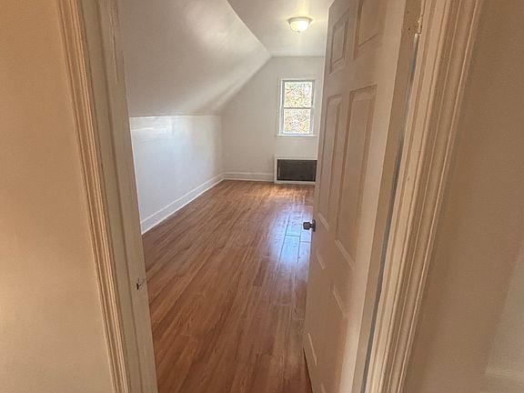 4th image of 92 Highland Ave APT 3