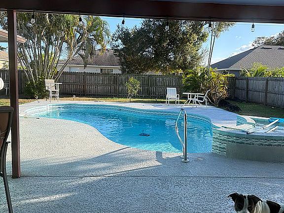 3rd image of 2442 SE Alfonso Ave