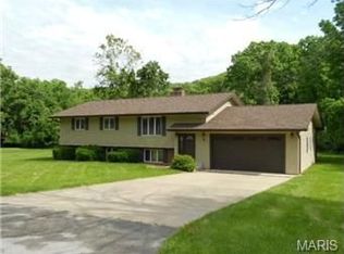 6213 Carolyn Sue Dr, High Ridge, MO 63049