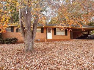 10154 Twin Oaks Dr SW, Covington, GA 30014