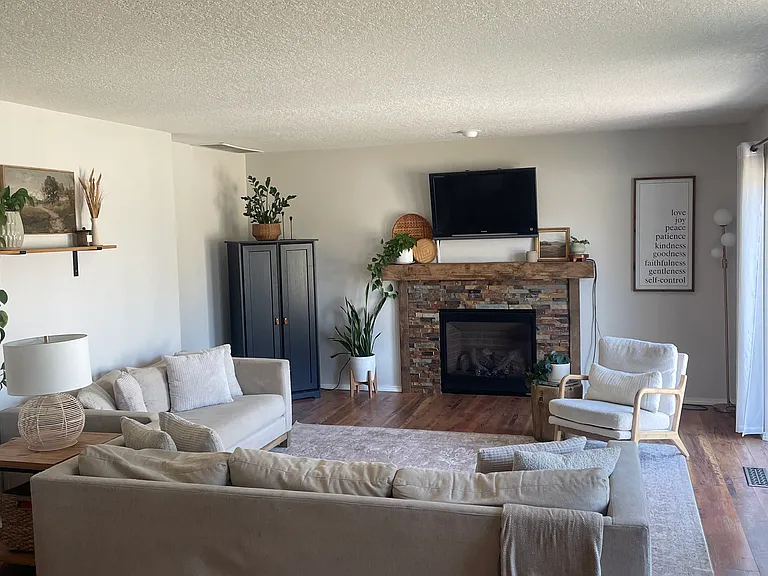 1593 Hummingbird Ln — Photo 14
