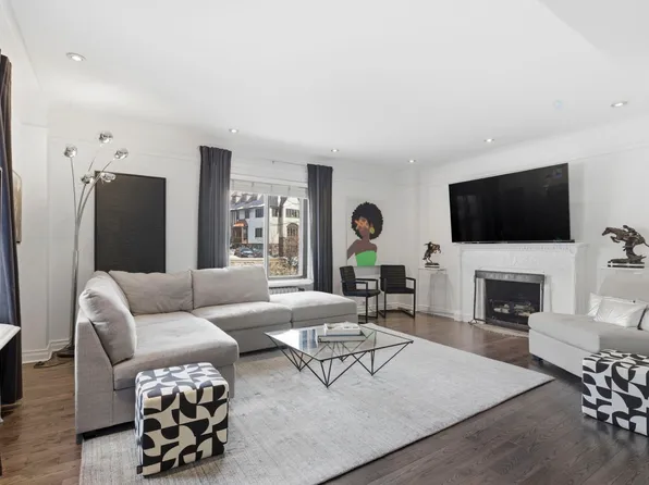 1700 Avenue Du Docteur Penfield #14, Montreal, QC H3H 1B4