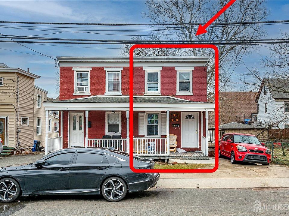 1st image of 165 2nd St