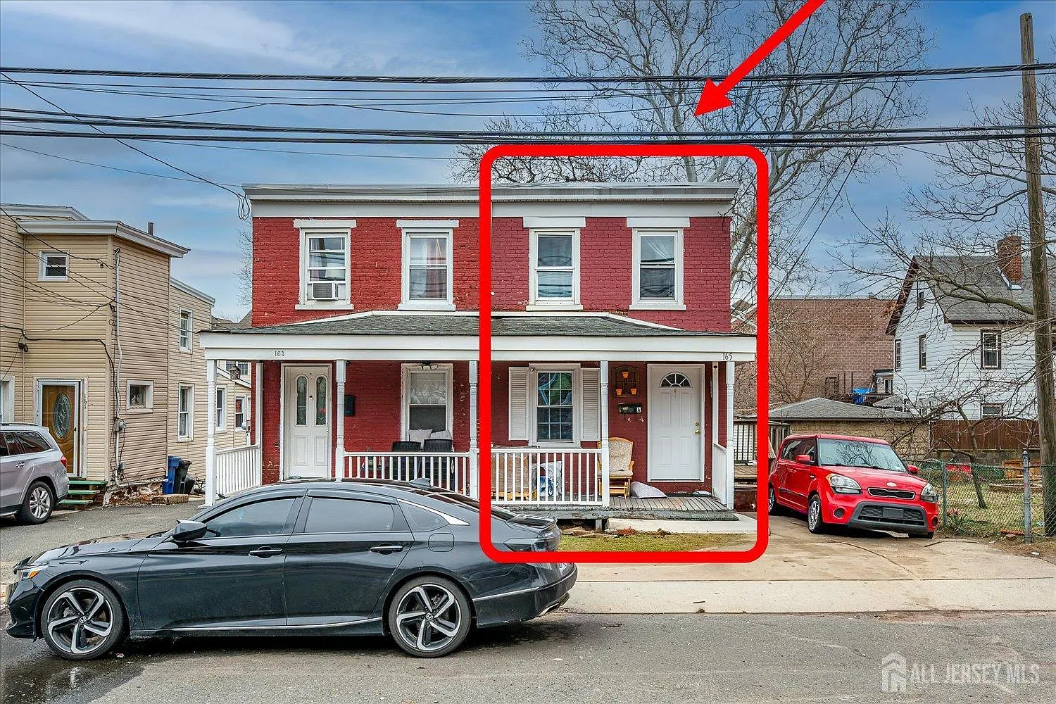 165 2nd St photo 1