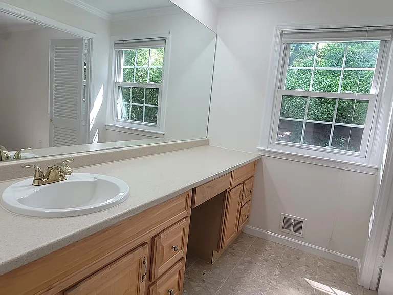 12812 Bluet Ln — Photo 19