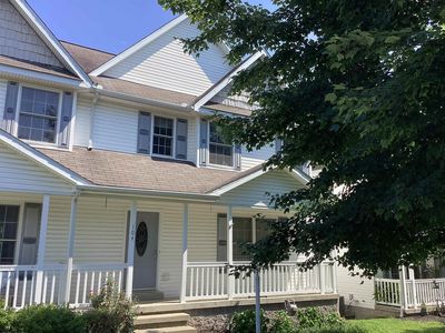 104 Five Forks Dr, Morgantown, WV, 26508